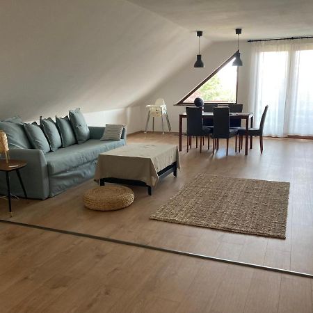 Karadi Apartman Zánka Exterior foto
